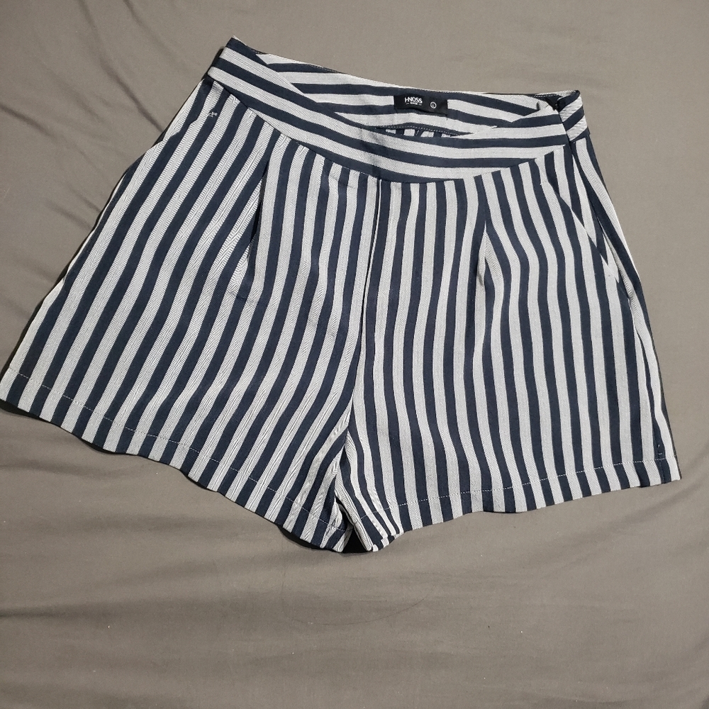 HNoss high waisted shorts size L